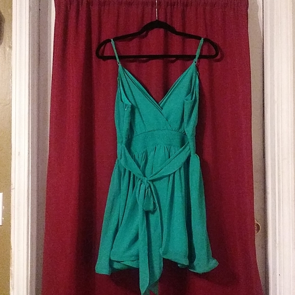 Gorgeous Guess Teal Dress Sz Large - Picture 2 of 2